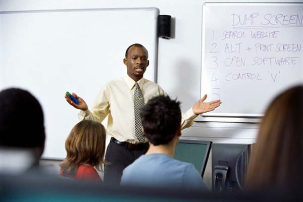 Curso de Nuevas Estrategias Comerciales para la Captación y Fidelización de Alumnos - Educación